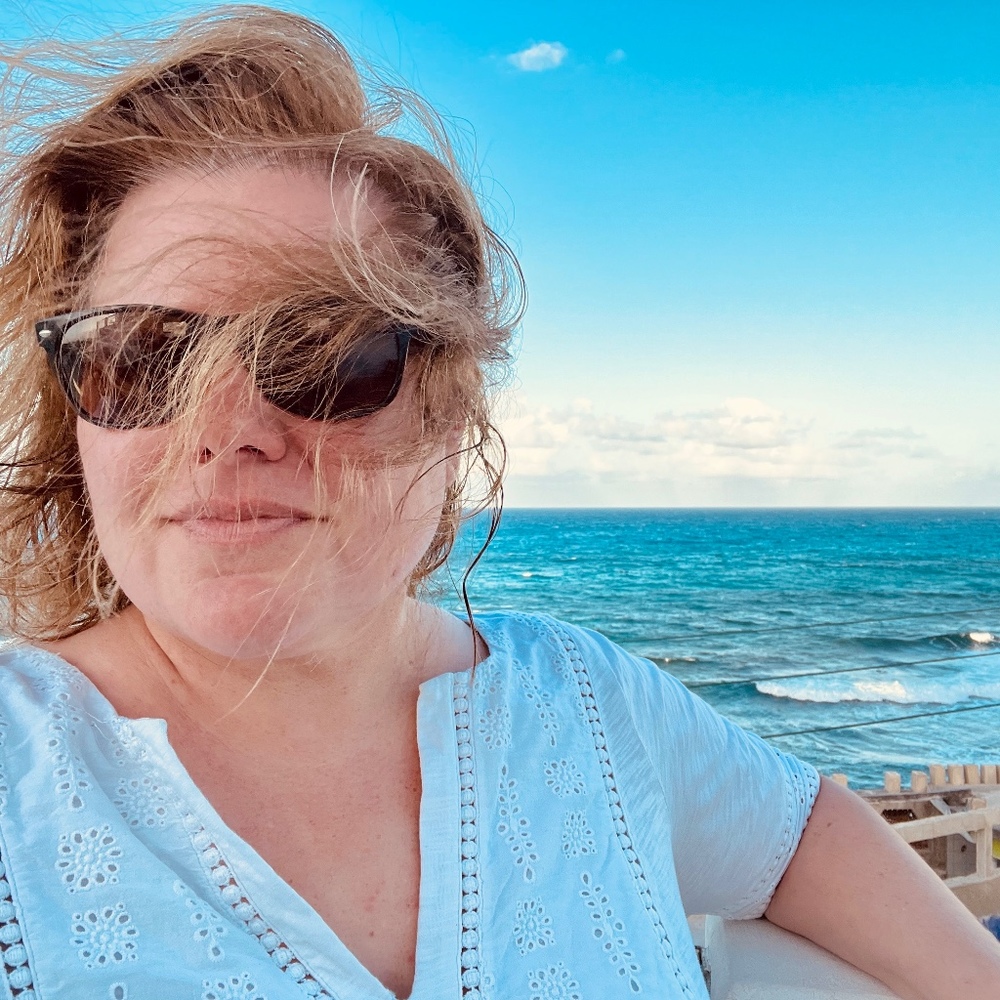 Meet your Posher, Beth
